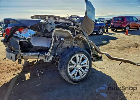 2017 Chevrolet Impala Lt z USA, uszkodzony, nr VIN 2G1105S37H9105413